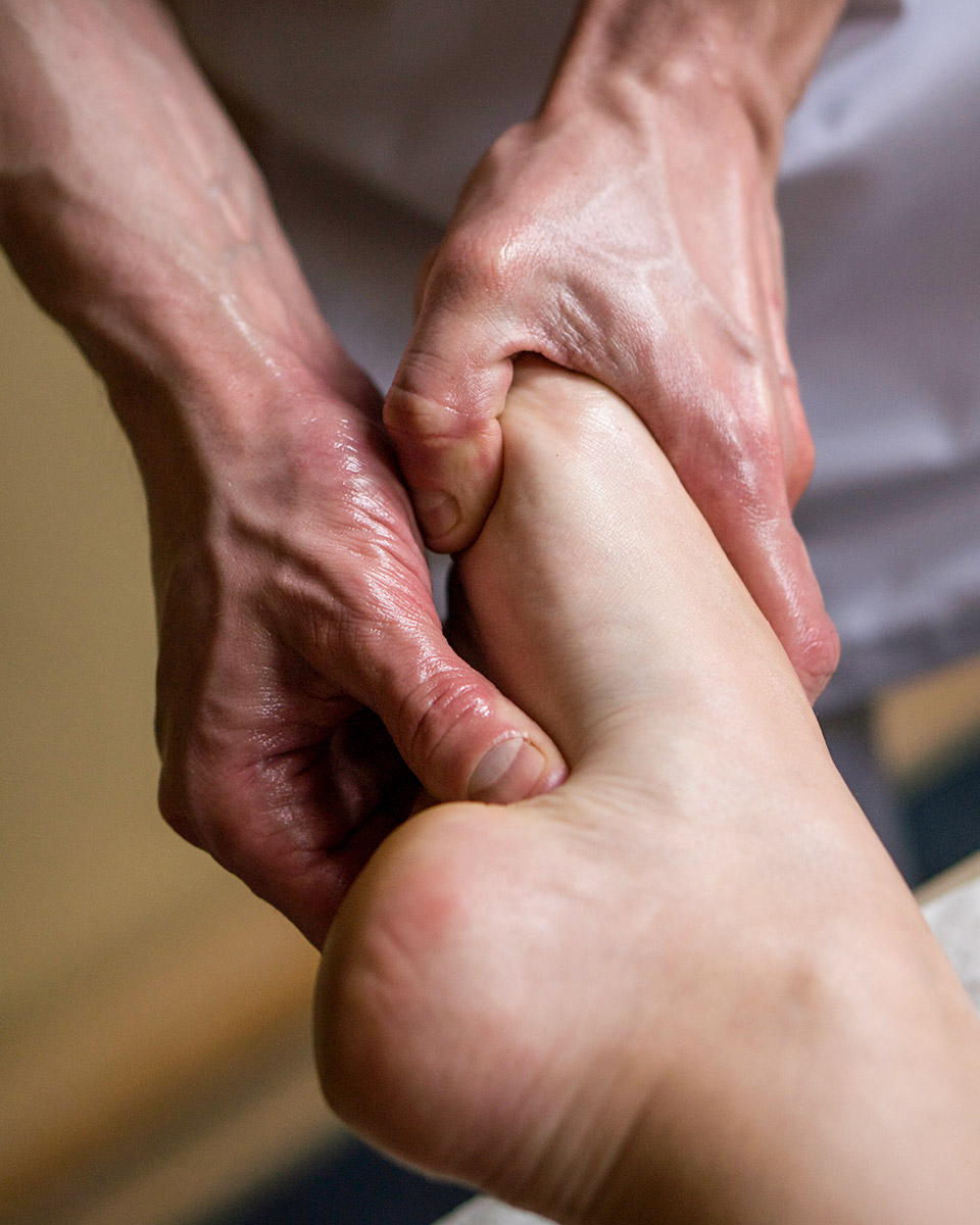 Ayurvedic massage with Sonja - Padabhyanga - Ayurvedic foot massage